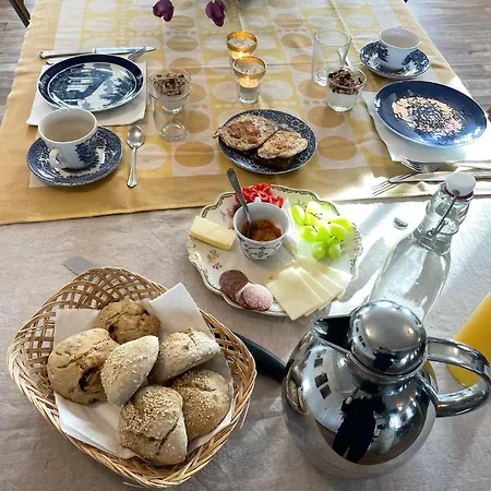 Bed and Breakfast Huset I 3*