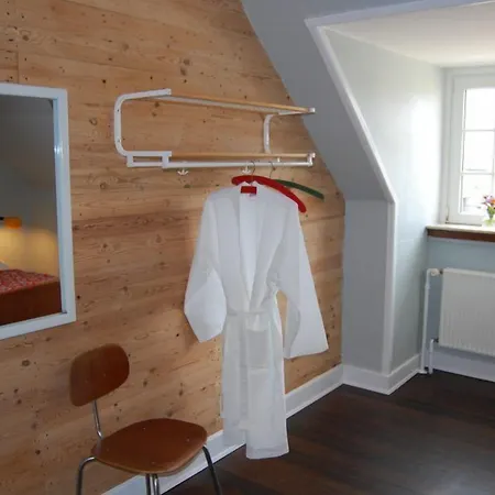 Huset I 3* 하일스