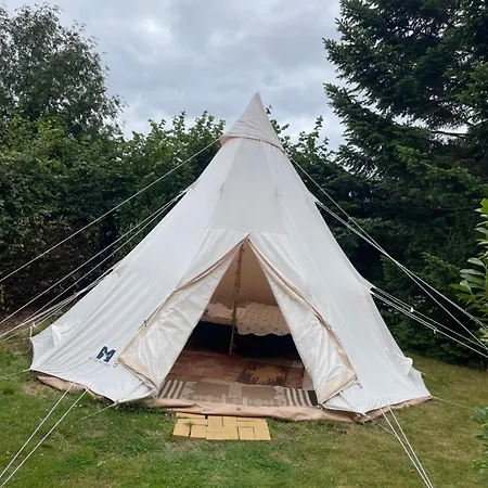 Huset I 3* 하일스