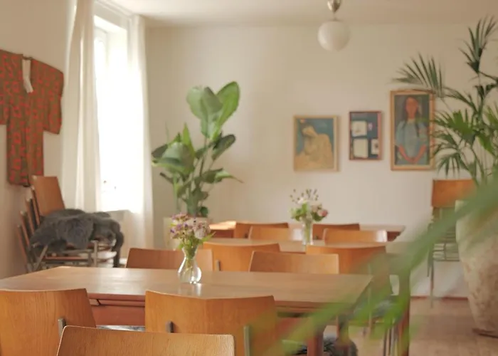 Nocleg ze śniadaniem Huset I 3*