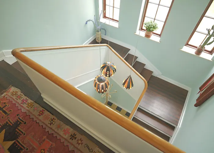 Huset I Nocleg ze śniadaniem 3*